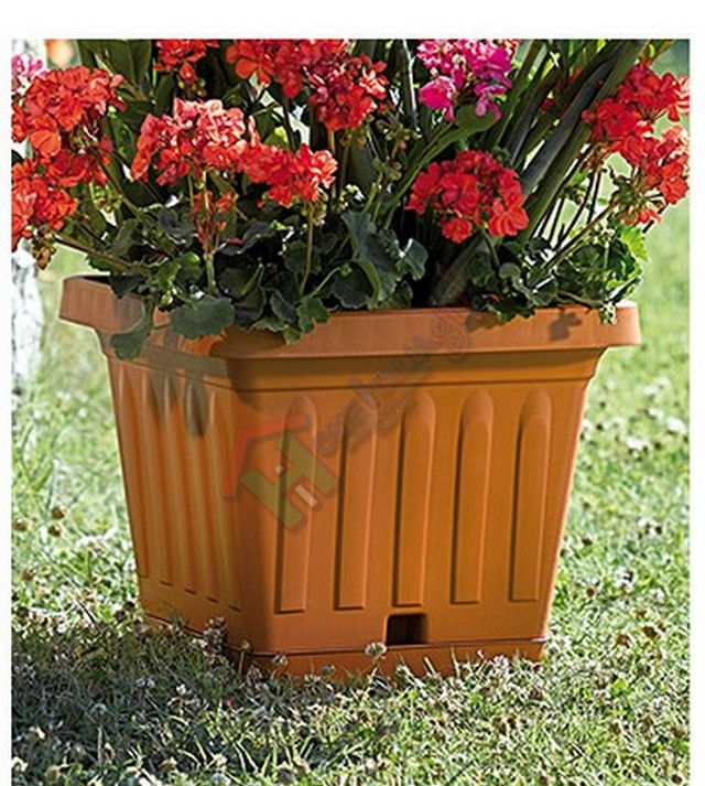 VASE SQUARE 50X50 BAMA